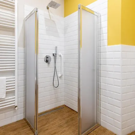 Dom wakacyjny Aqualago A Verbania